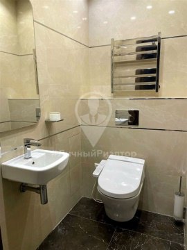 2-к квартира, 2/16 эт., 66м²