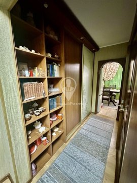 2-к квартира, 2/5 эт., 54м²